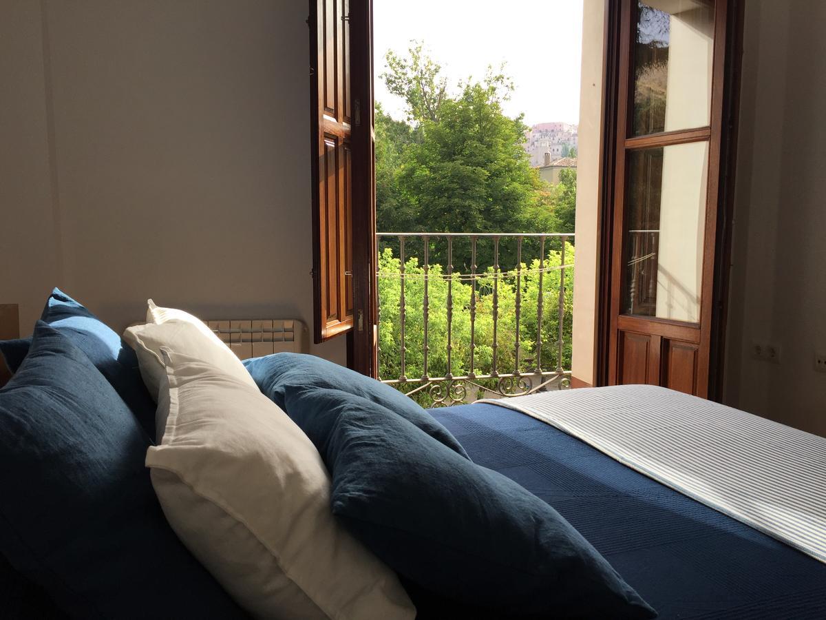 Apartamentos Viejo Continente Cuenca  Exteriér fotografie